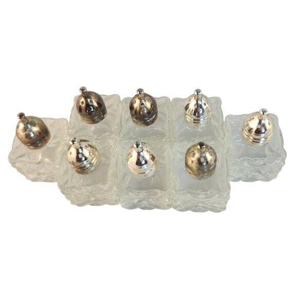 Salt and Pepper Shakers Wedding Table Decor Classic Dining Accessories - Picture 6 of 8